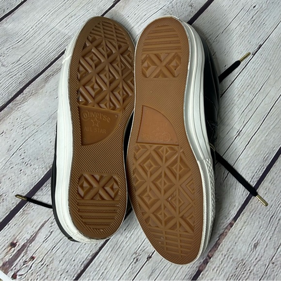 CONVERSE Black Leather Chuck Taylor All Stars - Picture 11 of 11